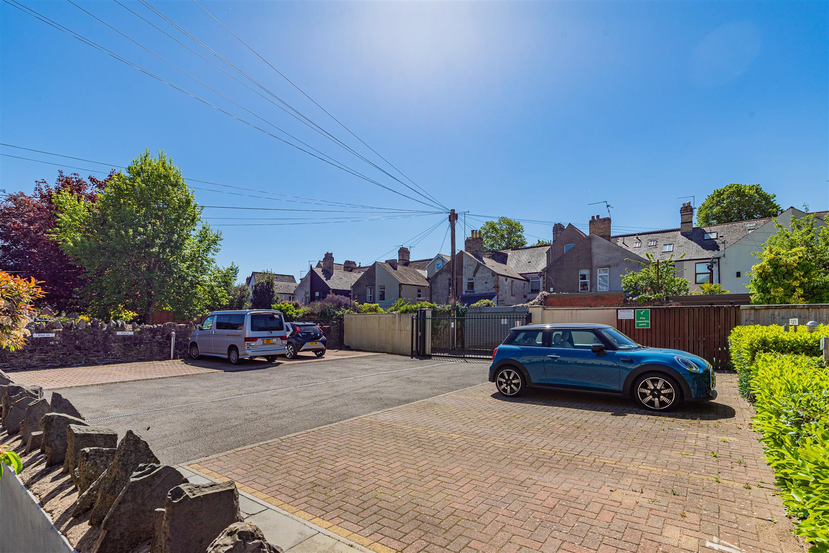 Cathedral Road, Pontcanna, Cardiff — photograph 2